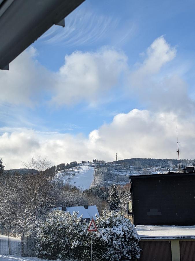 Zentrale Und Gemuetliche Ferienwohnung In Winterberg Nah An Der Natur Exterior photo